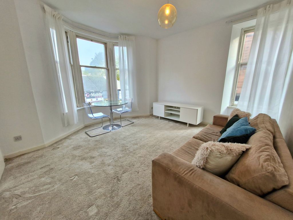 Property photo 1 of 5 Lounge