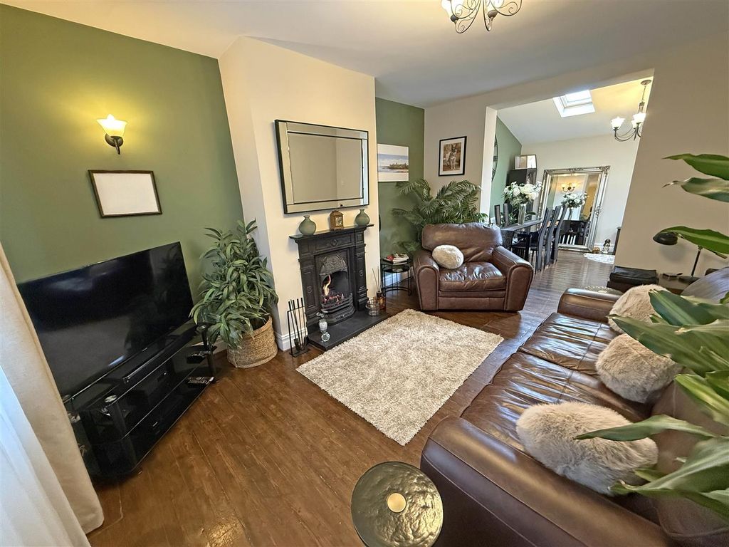 Property photo 2 of 13 Living Room.Jpg
