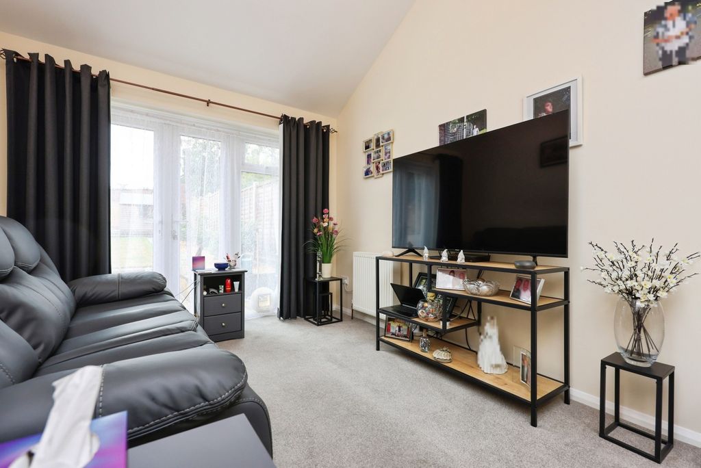 Property photo 2 of 29 Photo