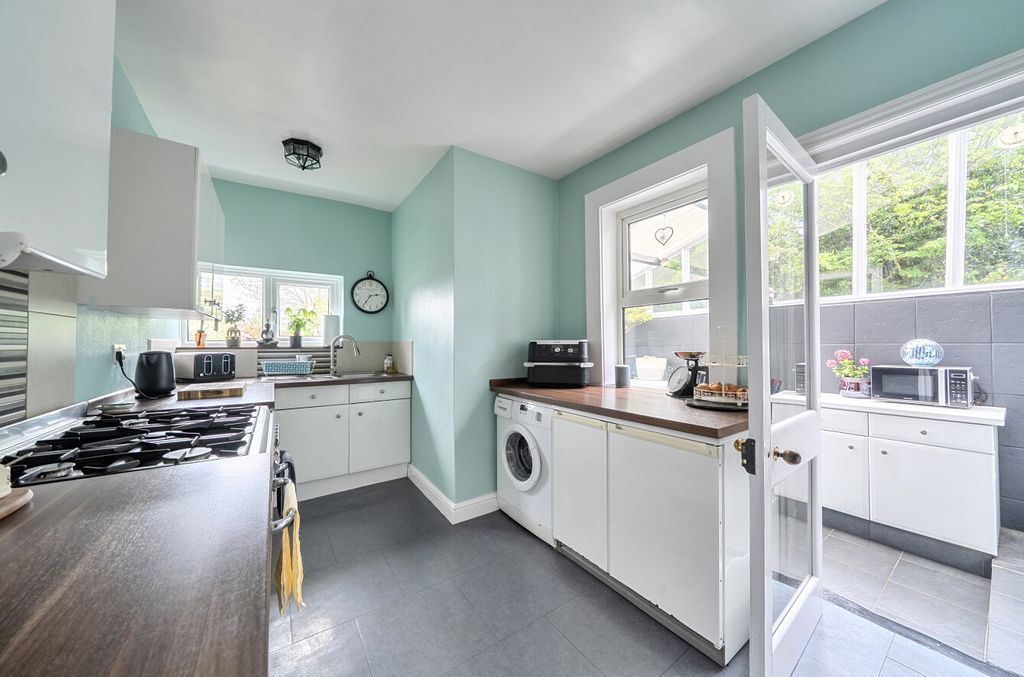 Property photo 3 of 20 1459652176A0c917Cf3A83