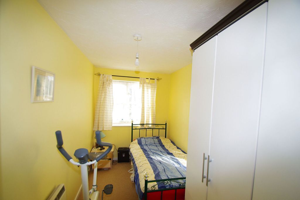 Property photo 3 of 7