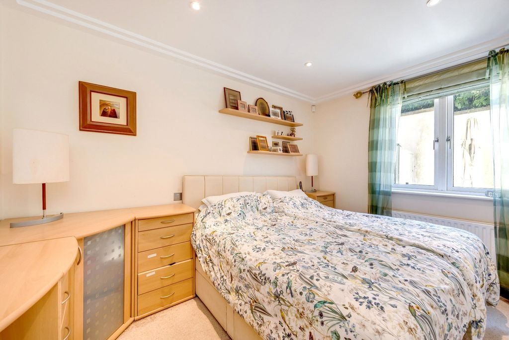 Property photo 3 of 15 Picture No. 03