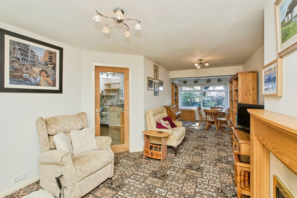 Property photo 3 of 20