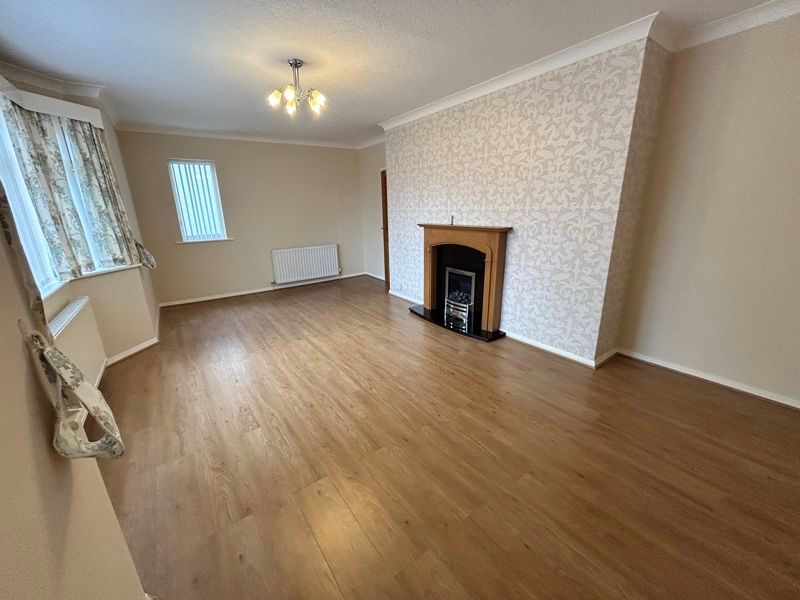 Property photo 3 of 31 Photo 2