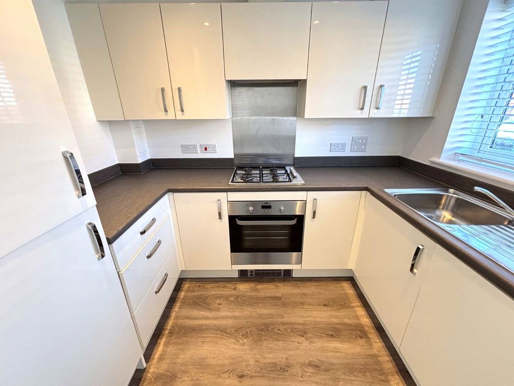 Property photo 2 of 8 Picture 2