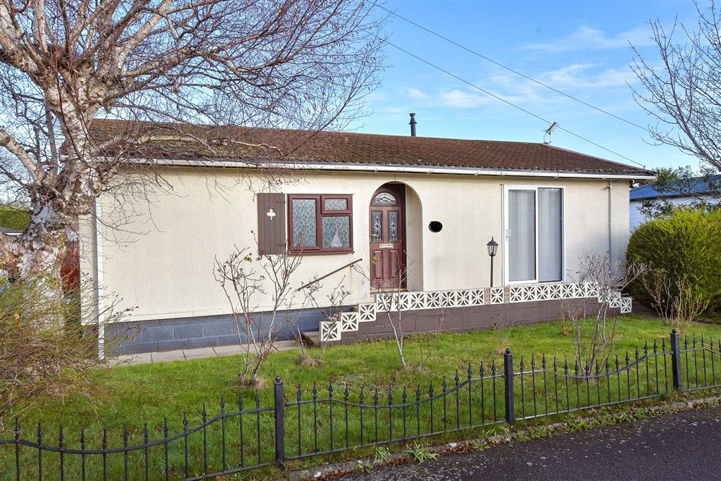 Property photo 2 of 12 External (Web) 1