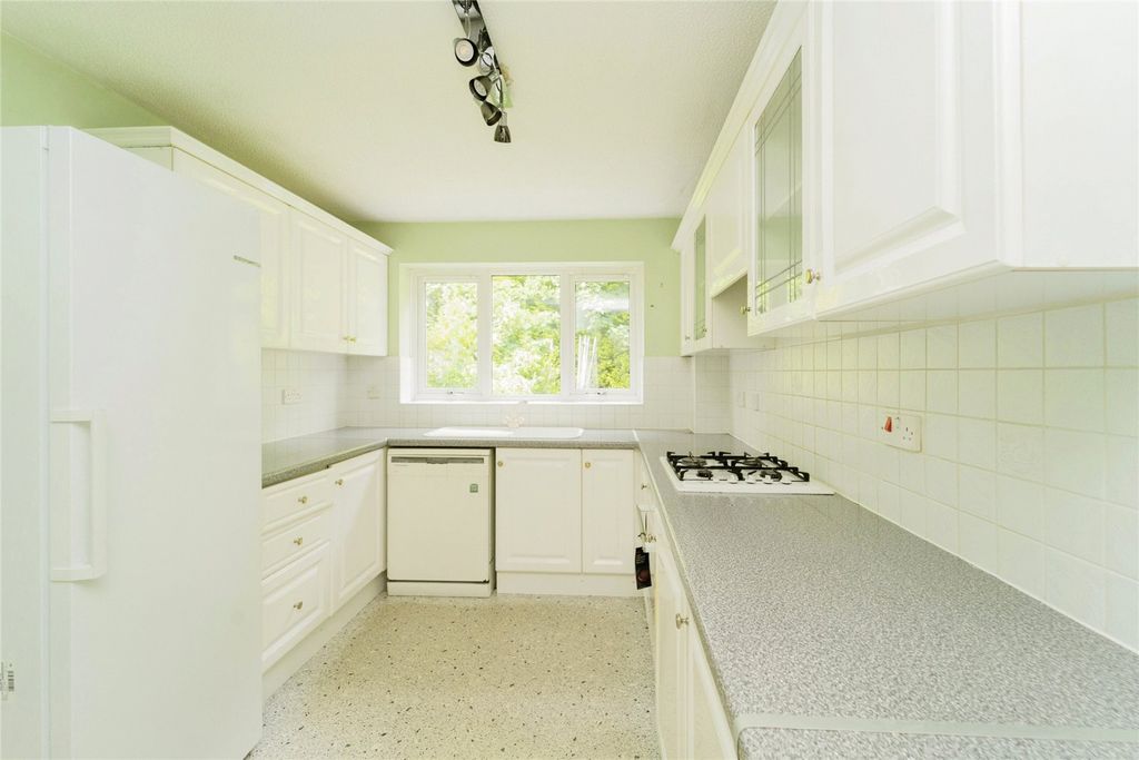 Property photo 3 of 17 Picture No. 05