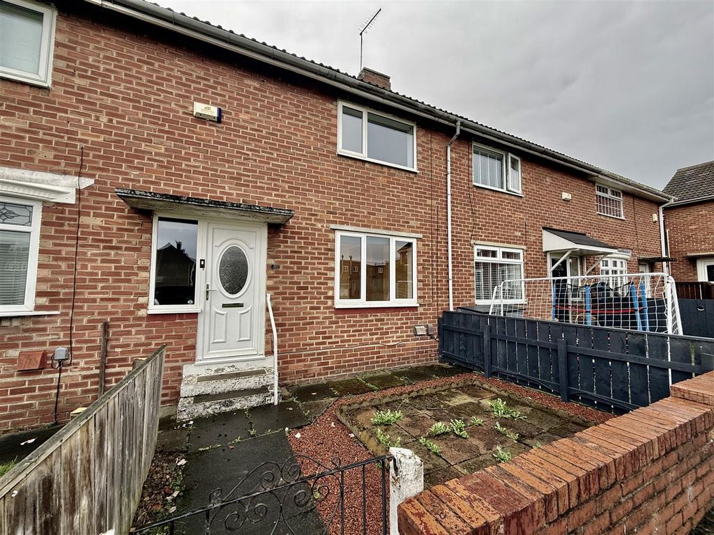 Property photo 1 of 11 External