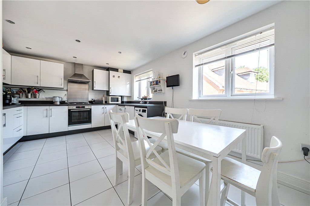 Property photo 2 of 16 Picture No. 26