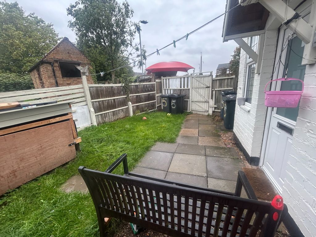 Property photo 2 of 10