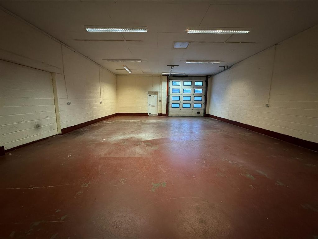 Property photo 2 of 4