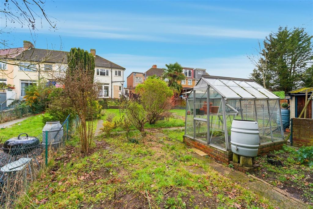Additional image 19 of 3 bed end terrace house for saleSaxon Avenue, Feltham TW13