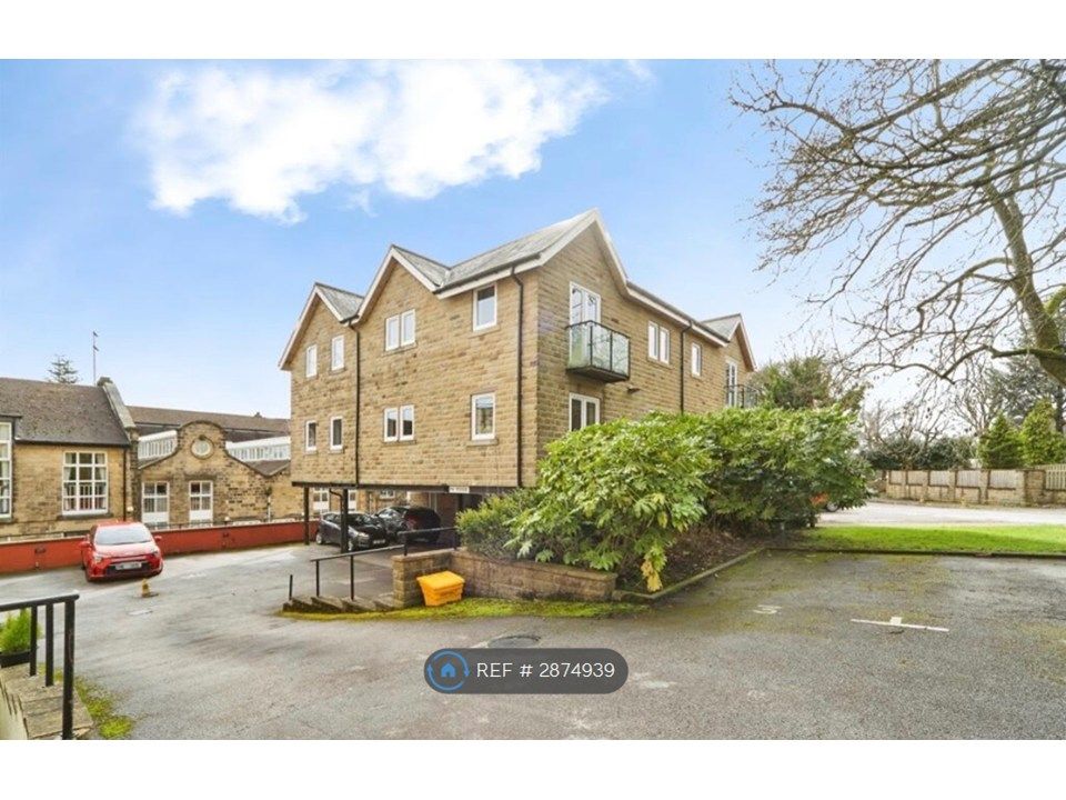 Property photo 2 of 16