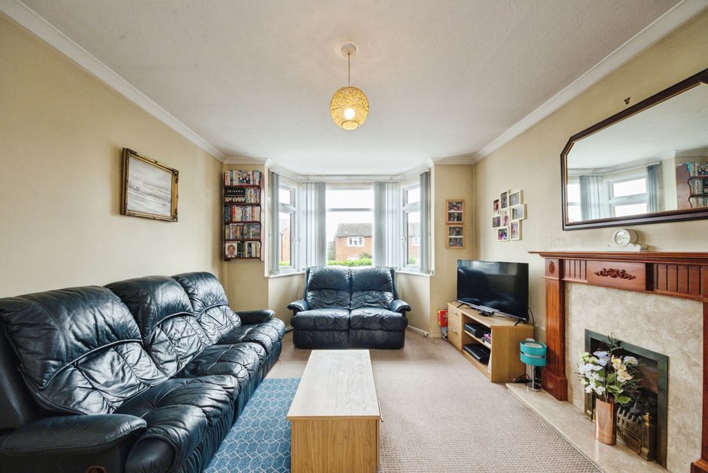 Property photo 2 of 16 Photo