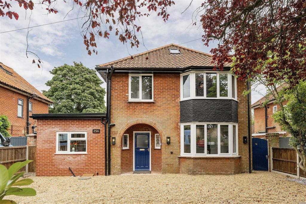 Property photo 1 of 6 256 Bluebell Road, Norwich [Finished]-51 Copy.Jpg