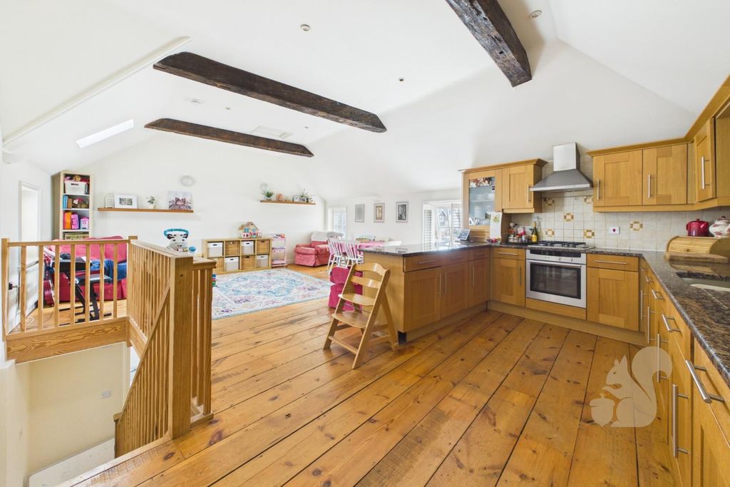 Property photo 2 of 16 Kitchen/Diner