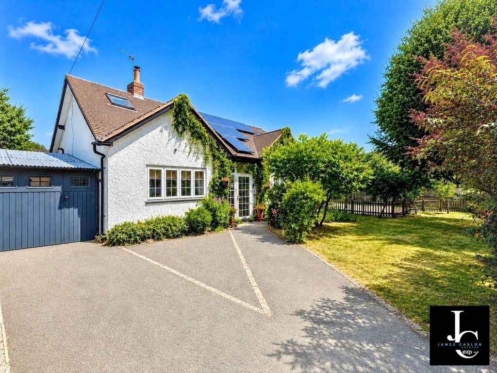 Property photo 1 of 32