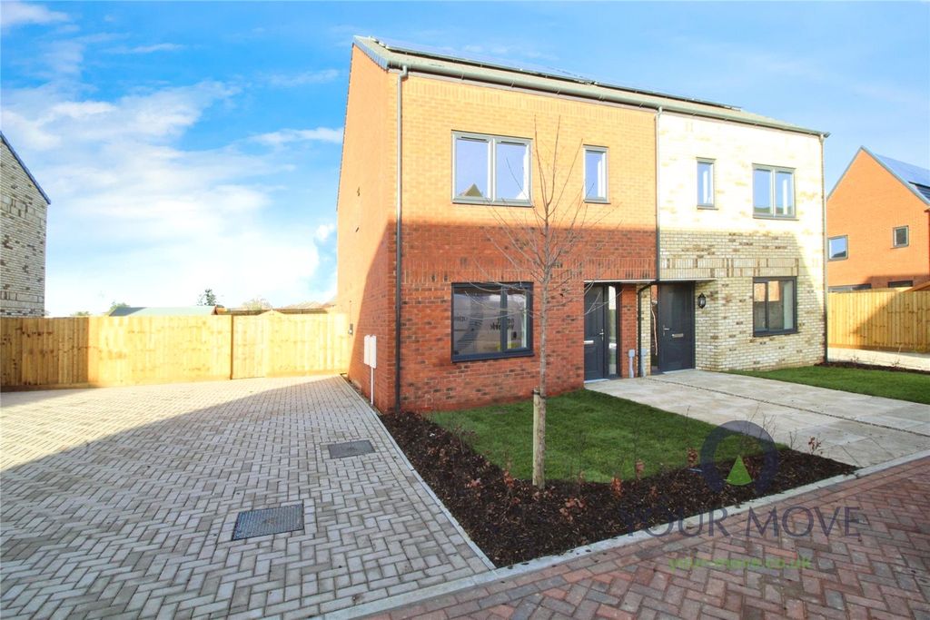 Property photo 1 of 21 Front