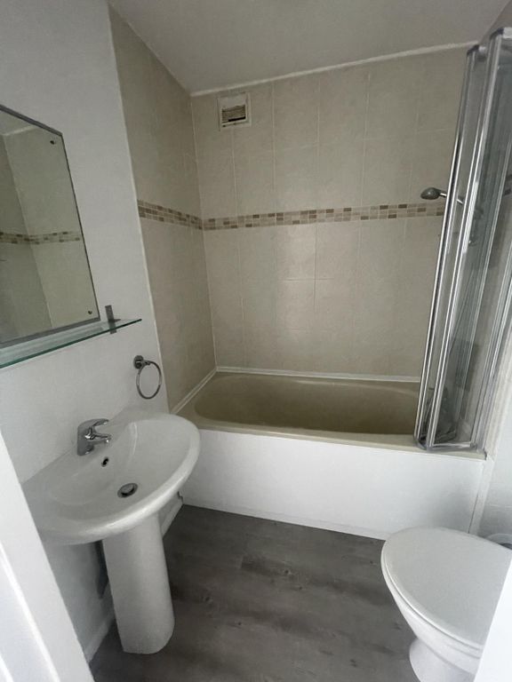 Property photo 2 of 5 Gallery