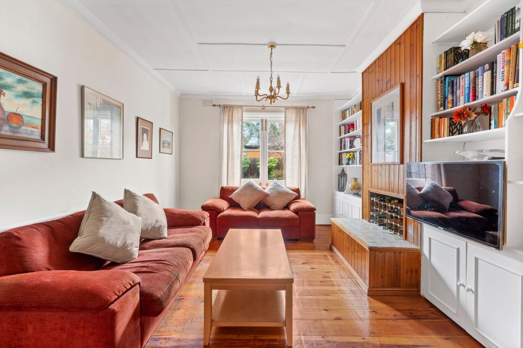 Property photo 3 of 19 Picture No. 31