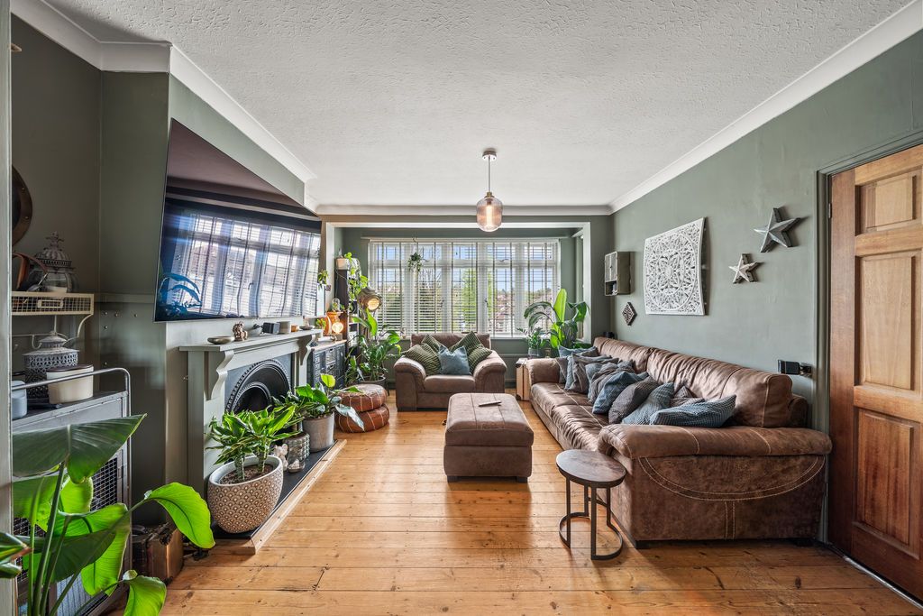 Property photo 3 of 27 Photo 19