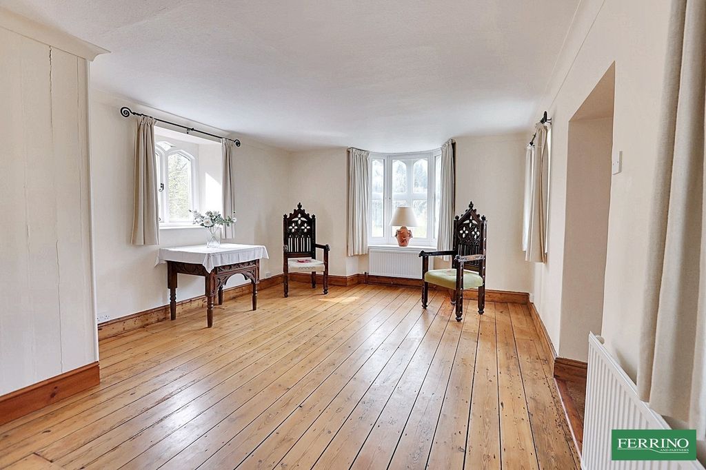 Property photo 3 of 26 Sitting Room