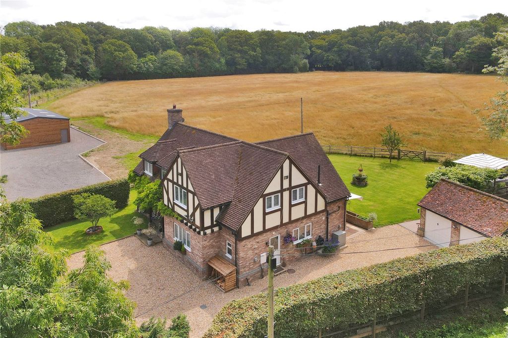 Property photo 1 of 17 Picture No. 02