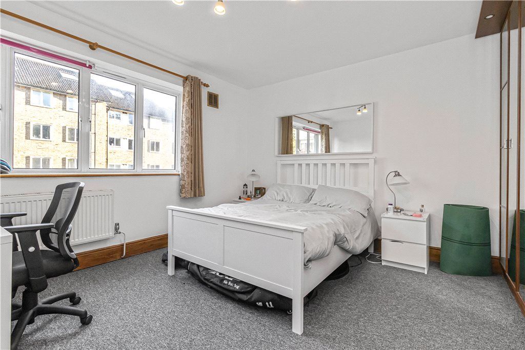 Property photo 3 of 15 Bedroom