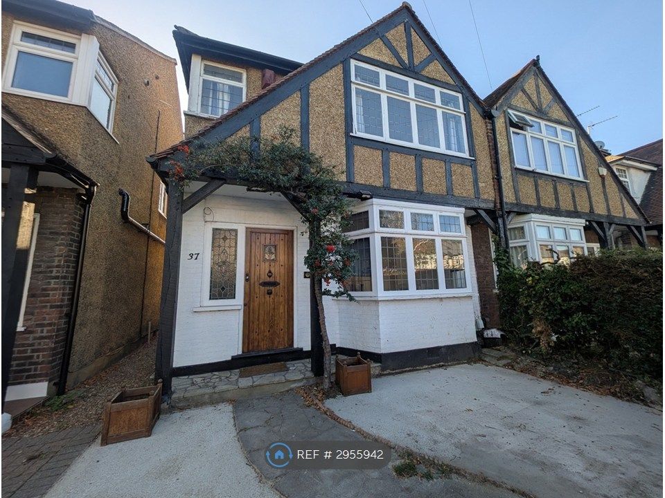 Property photo 2 of 14