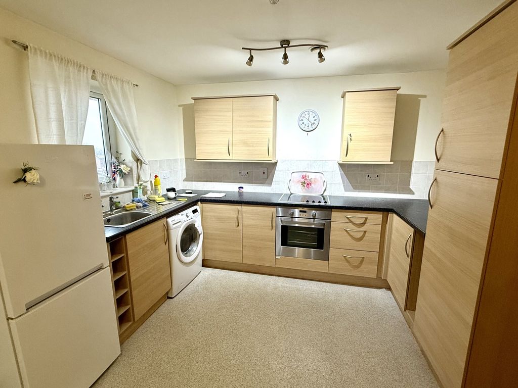 Property photo 2 of 6 Img_1843