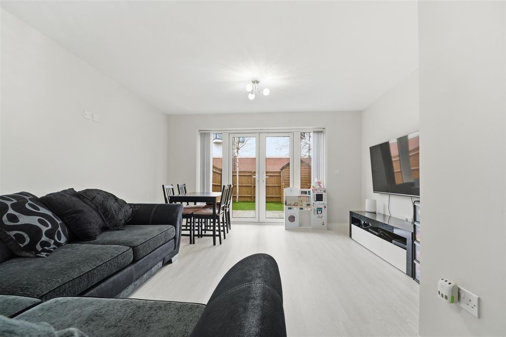 Property photo 2 of 15 Jcphotographystudio.Com4.Jpg