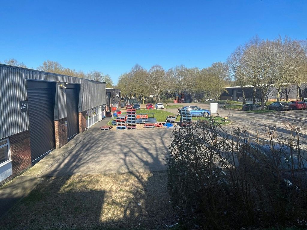 Property photo 1 of 8 Unit A5 Watlington Ind Est - 14.Jpg