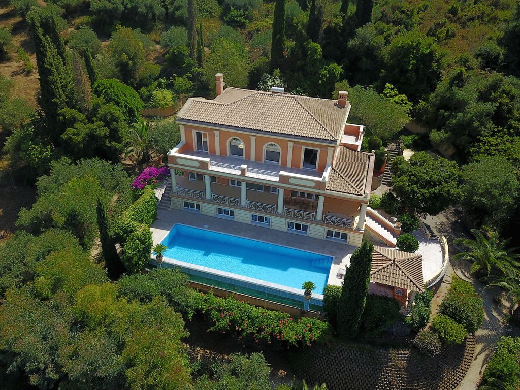 Property photo 1 of 19