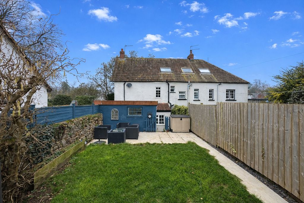 Property photo 2 of 21 Photo 1