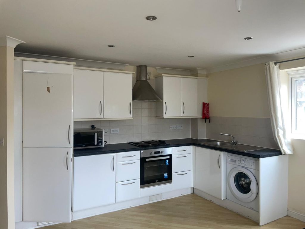 Property photo 1 of 5