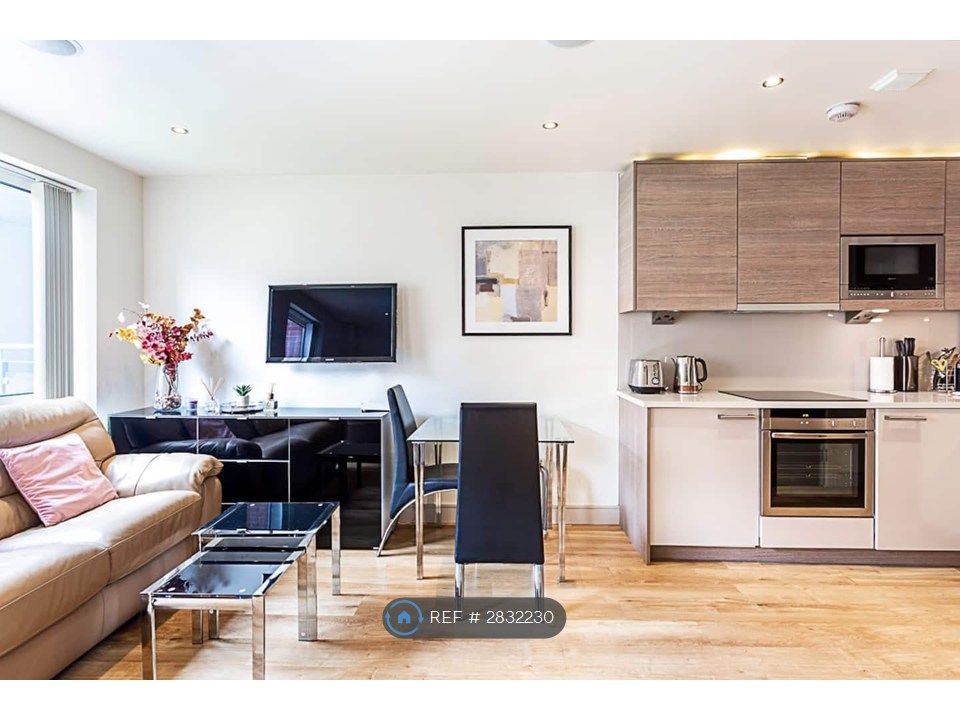 Property photo 3 of 13