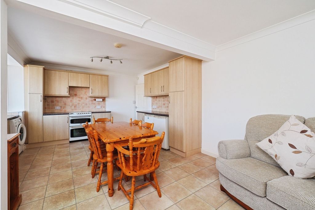 Property photo 2 of 24 Pbox-Img.Jpg