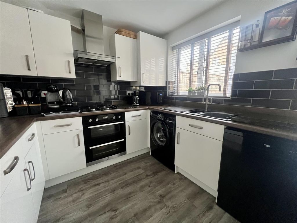 Property photo 2 of 24 Img_5529.Jpeg