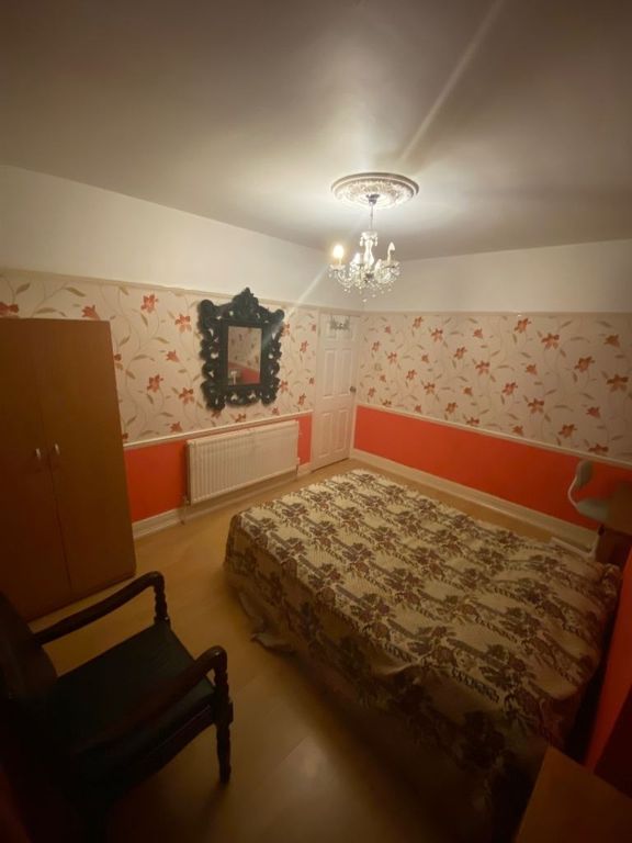 Property photo 3 of 3