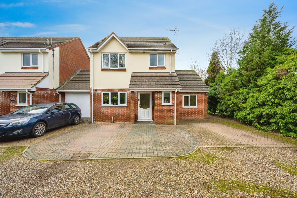 Property photo 1 of 17 Img_6212