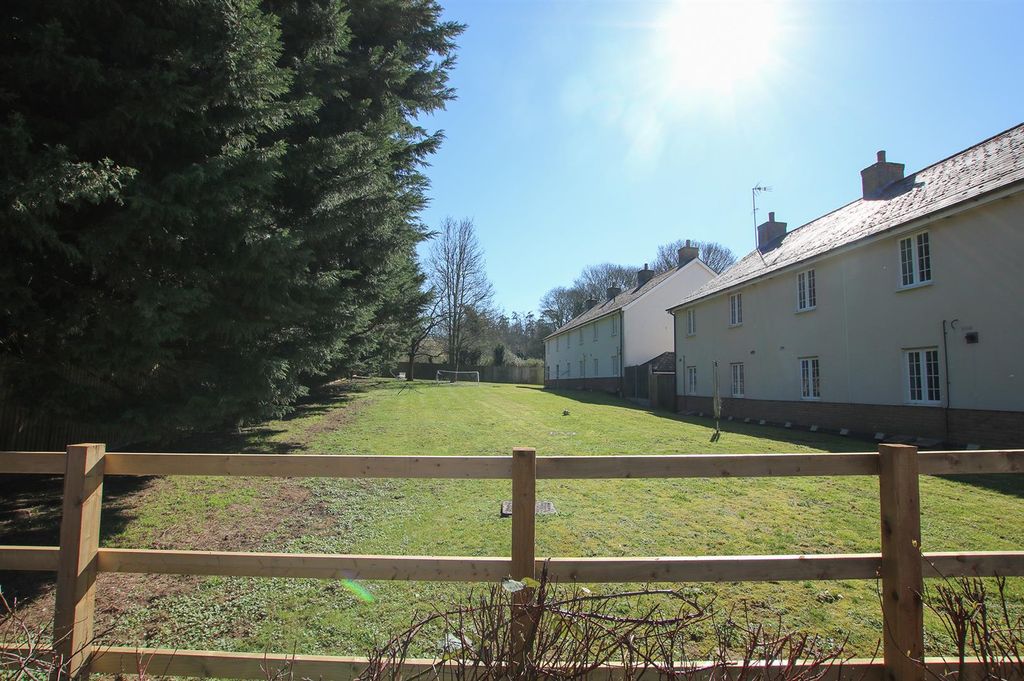 Property photo 2 of 9 Img_4341.Jpg