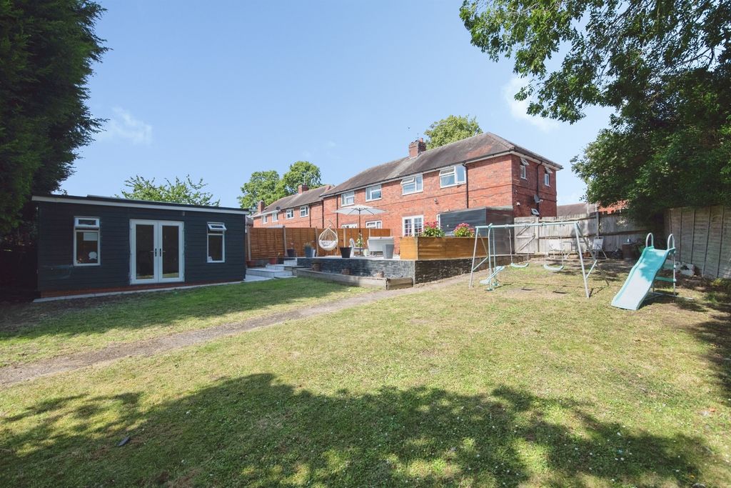 Property photo 3 of 14