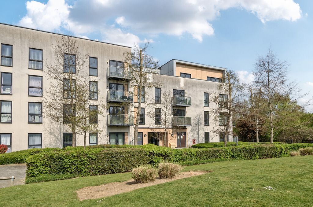 Property photo 1 of 9