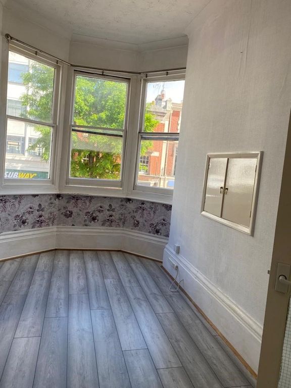 Property photo 3 of 9 Picture No. 10