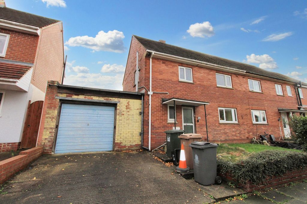 Property photo 1 of 9