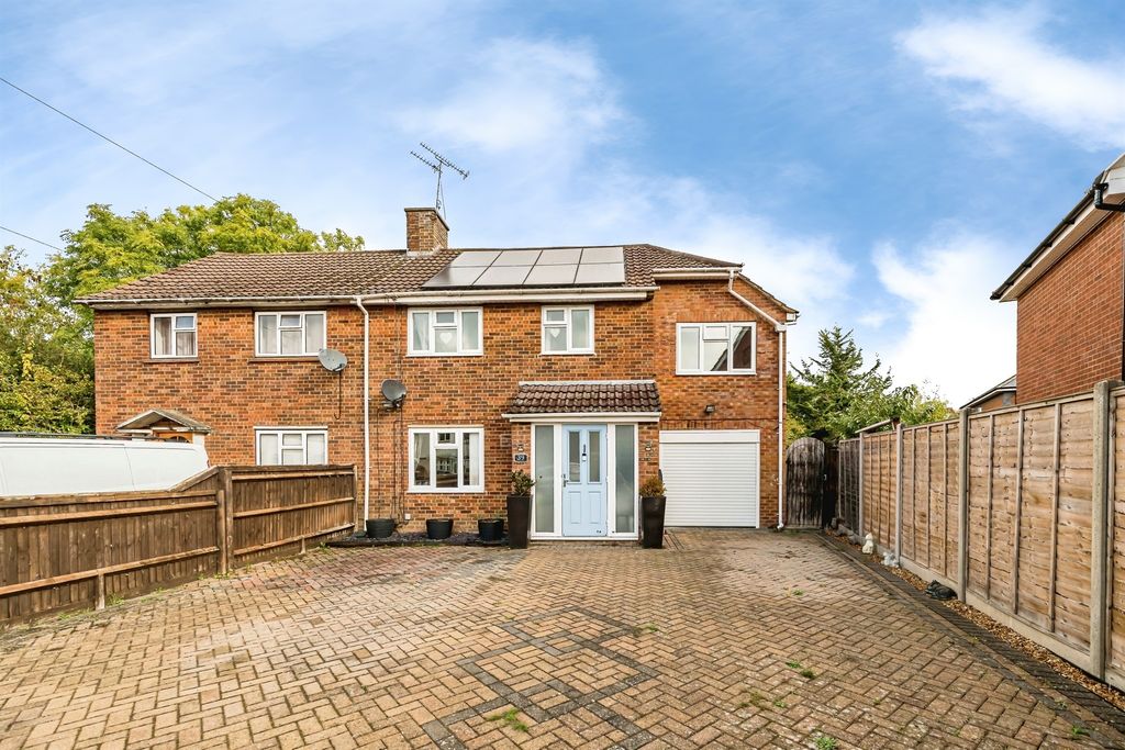Property photo 1 of 12