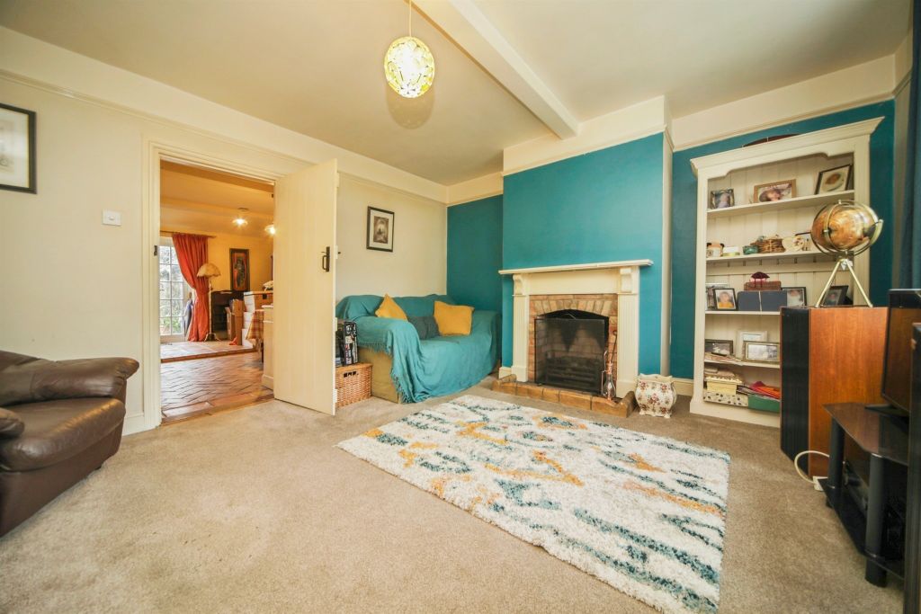 Property photo 3 of 13