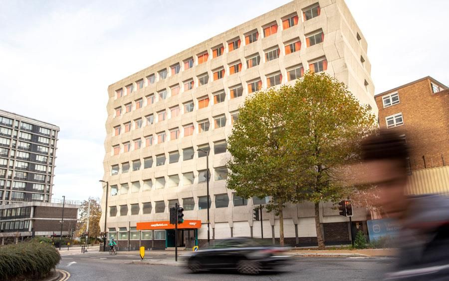 Property photo 1 of 3 Serviced Office To Rent In Addiscombe Road, Croydo