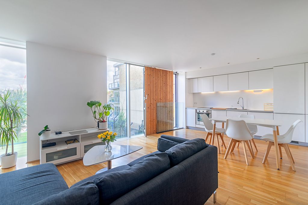 Property photo 1 of 14 Trundle_Street_02