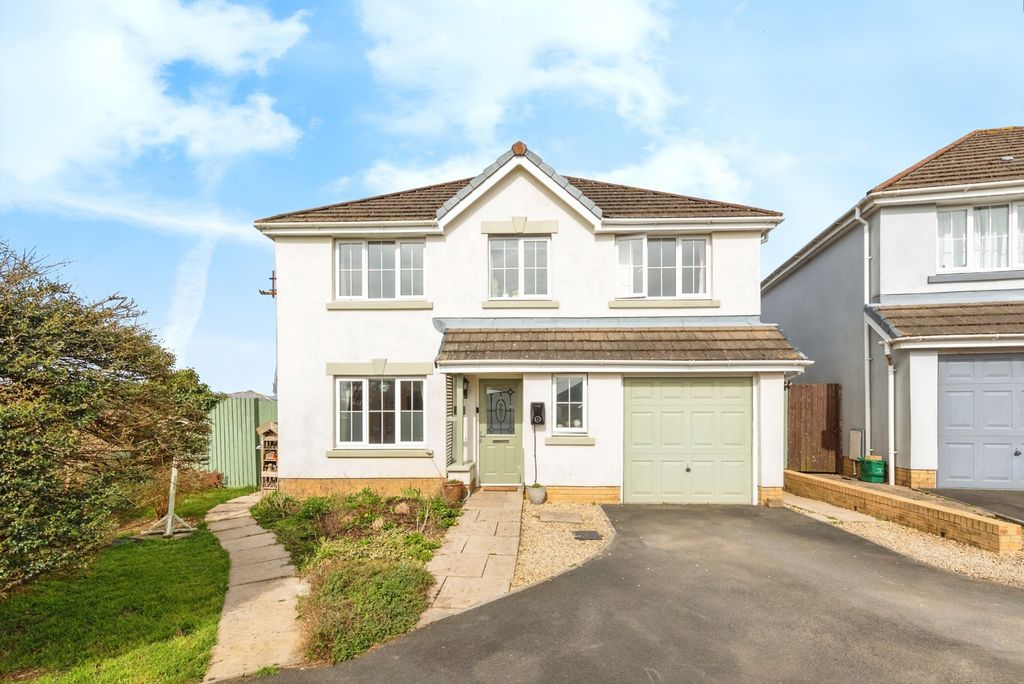 Property photo 1 of 16 Photo